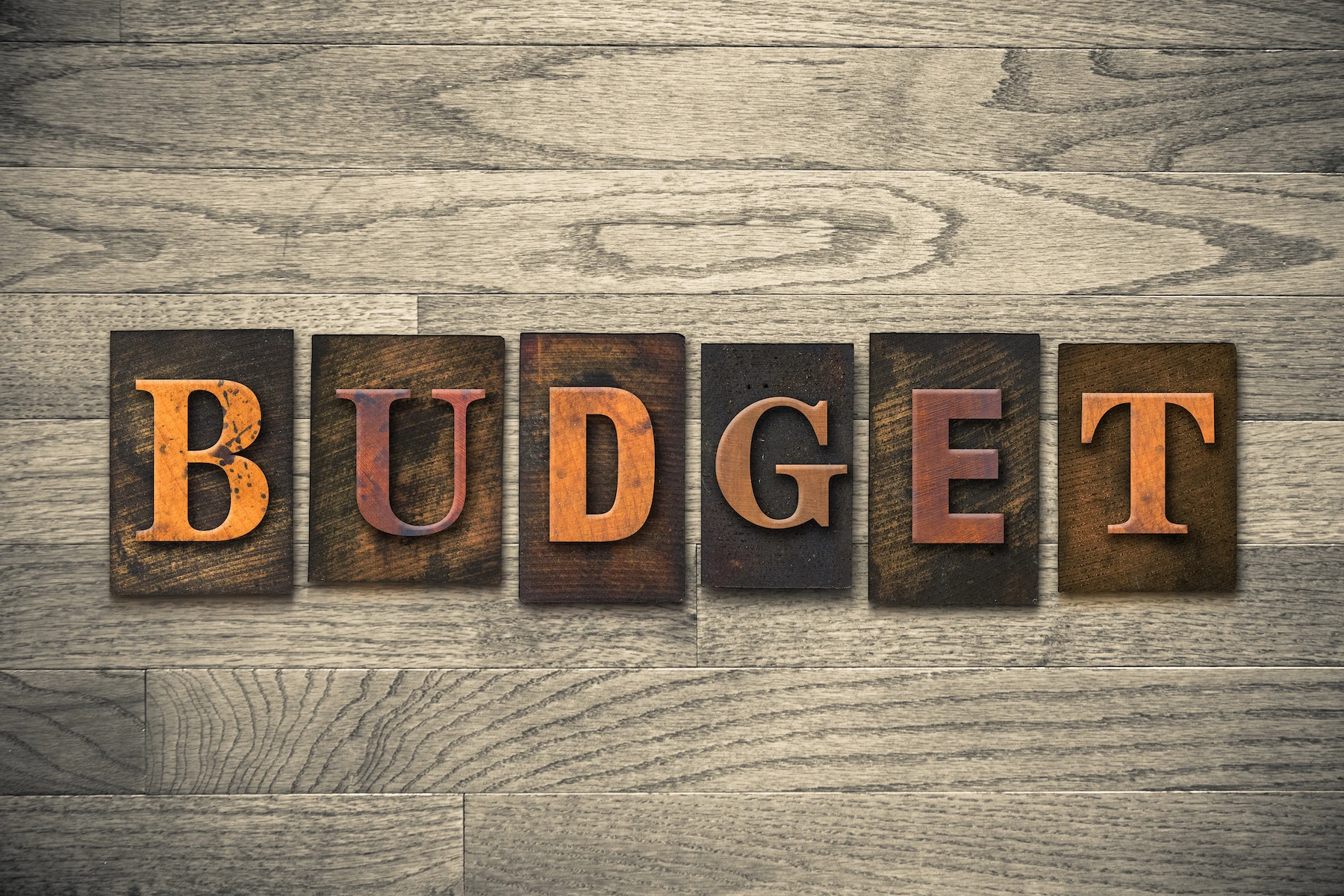 Costs can add up fast when flipping a home for a profit. Keep track of all your expenses with these tips to preserve your profit.